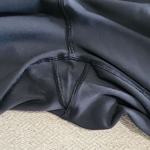 Athleta Stealth Black Tech 7/8 870813 Zipper Cuffs Leggings - Size Small - Picture 8 of 14